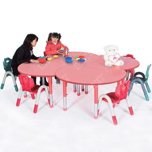LL3-092 Cheap Plastic Preschool Furniture , Kindergarten Furniture Tables and Chairs