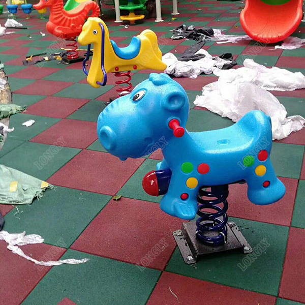 Outdoor amusement equipment hippo shaped spring rocking horse-4.jpg
