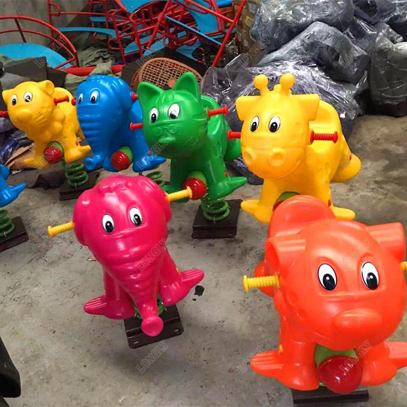 Cartoon giraffe plastic rocking horse for sale-2.jpg